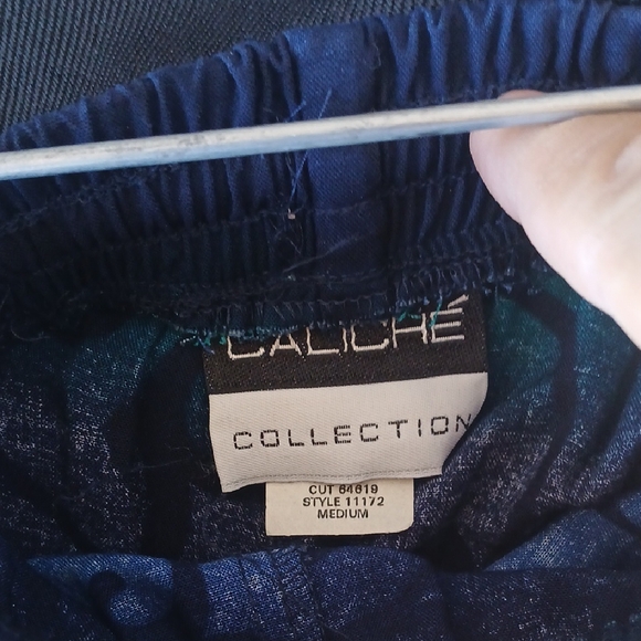 Colorful Patterned Women's Set - Picture 4 of 5